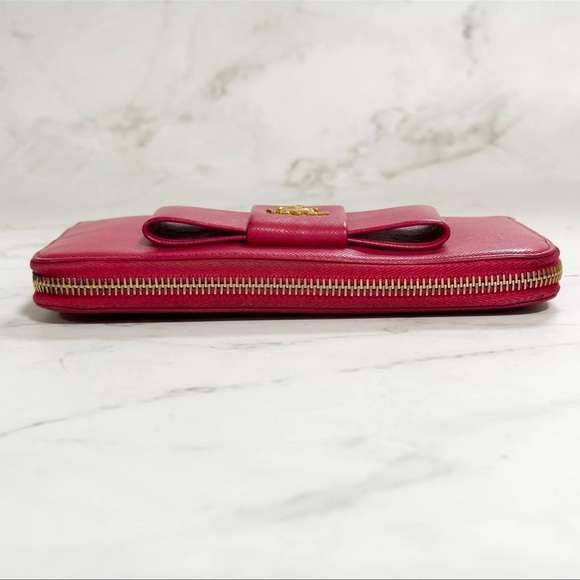 Prada Saffiano Zip Around Wallet - Picture 4 of 16